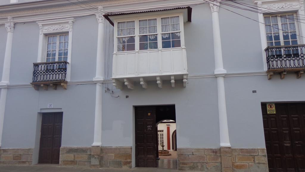 Casa Solariega Hostal B&B Sucre Ngoại thất bức ảnh