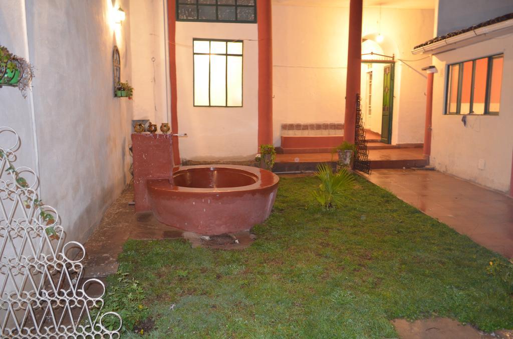 Casa Solariega Hostal B&B Sucre Ngoại thất bức ảnh